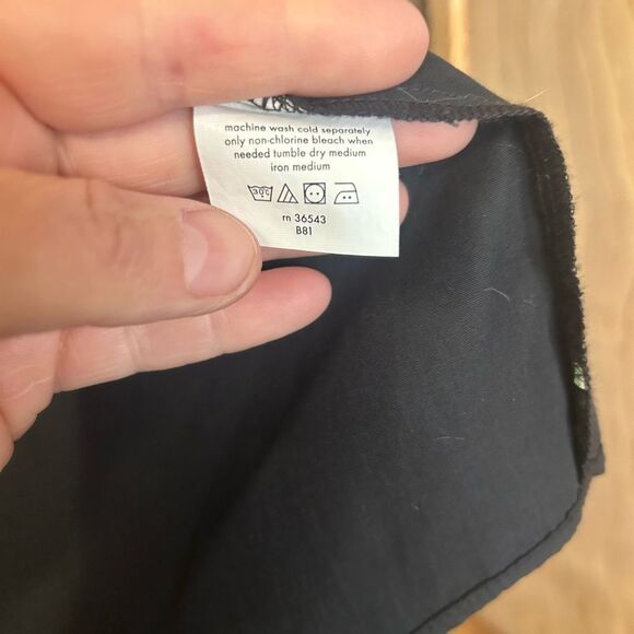 VanHeusen men 16 black dress shirt - Picture 6 of 8